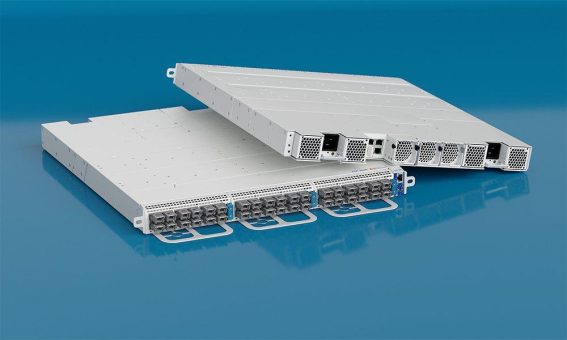 AVDA zeigt auf transatlantischem Seekabel 300Gbit/s Übertragung mit FSP 3000 TeraFlex™