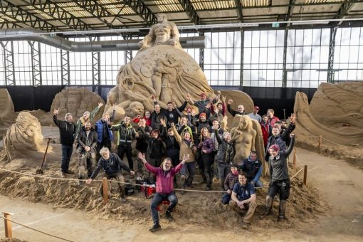 Sagenhaft schön: Die Sandskulpturen sind zurück in Travemünde!