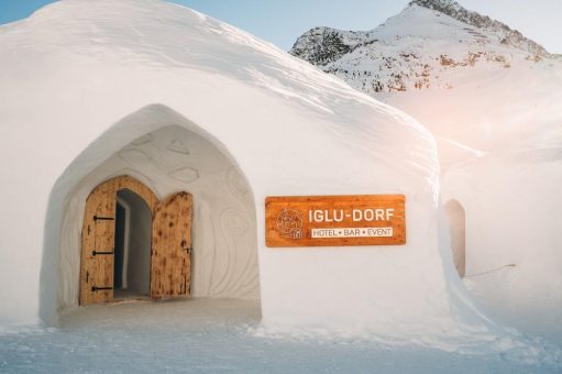 Den Winter noch einmal von seiner schönsten Seite erleben – in einem Iglu-Dorf