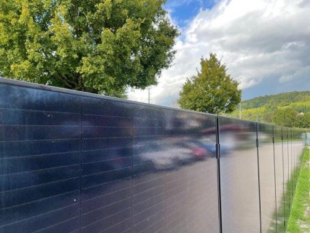 Ein Solarzaun: Sinnvolle effiziente Ergänzung für Ihre Solaranlage – gerade in der kalten Jahreszeit