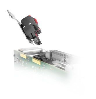 Weidmüller OMNIMATE® Power Steckverbinder mit integriertem, steckbarem Schirmblech – EMV-Schirmauflagen sicher kontaktieren – großflächige, dauerhafte und vibrationssichere Schirmanbindung – auch für Kunststoffgehäuse geeignet