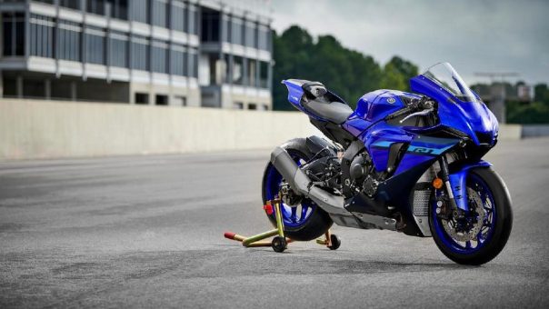 Yamaha investiert in die Zukunft der IDM und setzt auf bLU cRU Talente