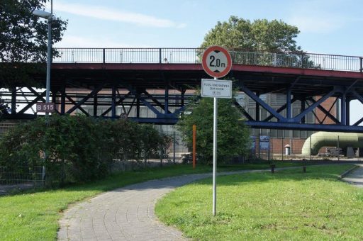 Hinter der Bassinbrücke geht die Welt weiter