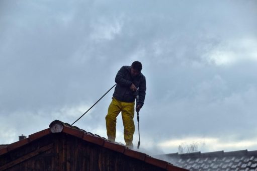 Vorsicht bei „schnellen Geschäften“ rund ums Dach