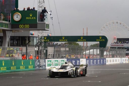 24 Stunden von Le Mans: Beide PEUGEOT 9X8 2024 Hypercars erreichen das Ziel des bedeutendsten Langstreckenrennens der Welt