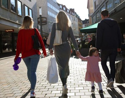 Vier Sondershopping-Termine für 2022 in Bielefelder City geplant