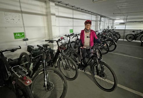 Neue Fahrradstellplätze für Mitarbeiter im Passauer Wolf Reha-Zentrum Bad Griesbach