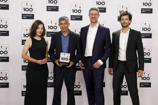 TOP 100-Award: Ranga Yogeshwar ehrt Richard Neumayer für Innovationsleistungen
