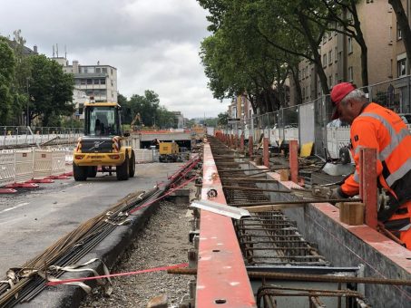 Das Karlstor erhält sein neues Gleisdreieck