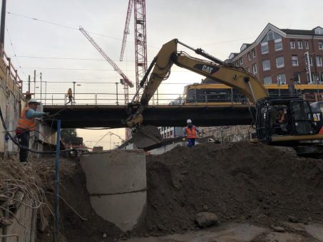 Vor dem Bauen kommt am Karlstor der Abriss