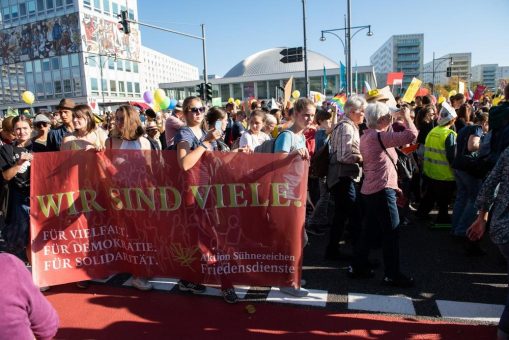 Arbeit für Demokratie vor dem Aus?