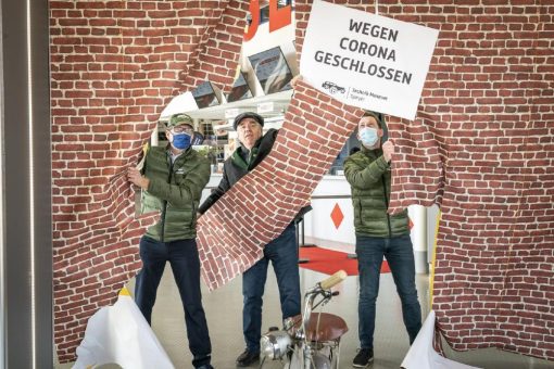 Symbolischer Befreiungsschlag der Technik Museen Sinsheim Speyer