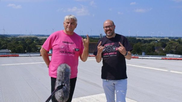 Kliniken werben provokant auf dem Wacken Open Air