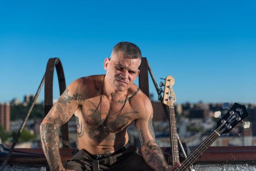 CRO-MAGS – veröffentlicht neues Musikvideo zu ‚From The Grave‘ vom kommenden Album »In The Beginning«!