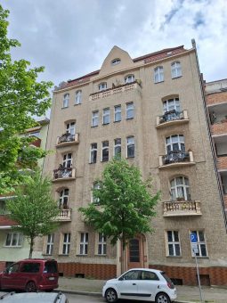 Hansereal Gruppe erwirbt charmantes Mehrfamilienhaus in Berlin-Moabit