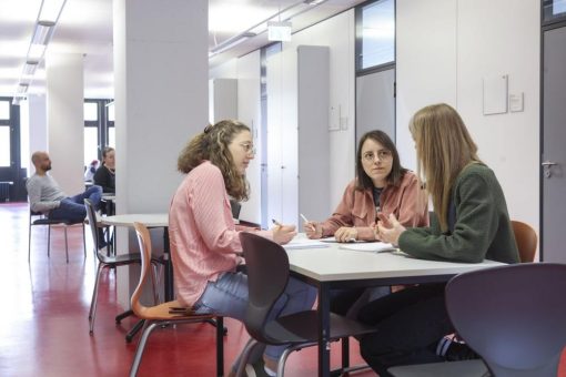 Neues Weiterbildungszertifikat: Qualifizierung zur Lehrkraft für Deutsch als Zweit- und Fremdsprache