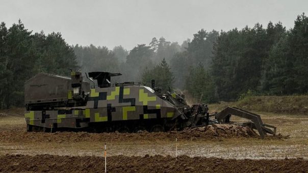 Keiler NG – Rheinmetall’s tactical Armoured Breaching Vehicle demonstrated its capabilities in a live demonstration