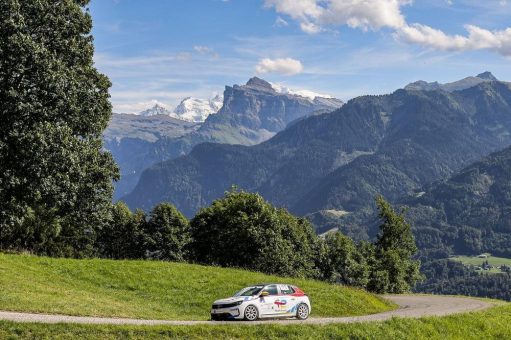 Der Berg ruft: Opel Corsa Rally Electric starten am Fuße des Mont Blanc