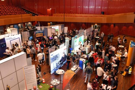 Ausbildungsplatz-Messe „Zukunft zum Anfassen“