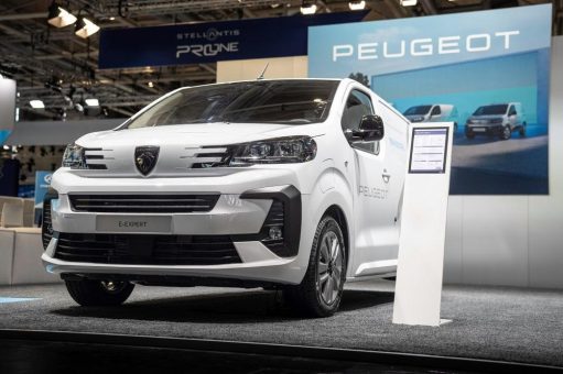 IAA Transportation in Hannover: PEUGEOT kündigt neues Programm „PEUGEOT CustomFit“ an