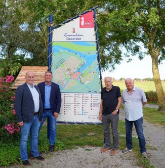 Neue Ortssegel in Greetsiel