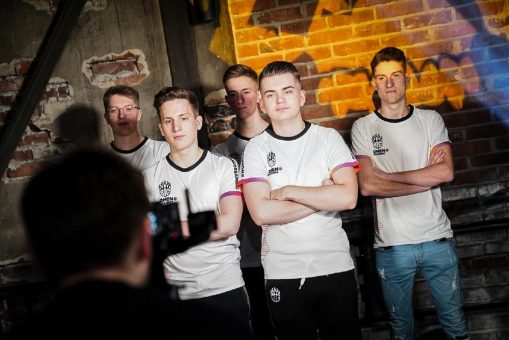 Fünf hochkarätige Talente stellen das neue BIG. OMEN Academy Team 2021