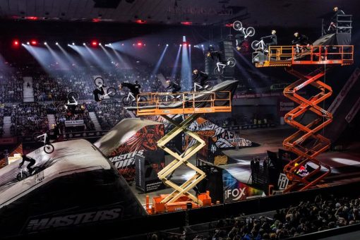 Ausverkaufte Show in Stuttgart: Masters of Dirt & YouTube Superstar Fabio Wibmer