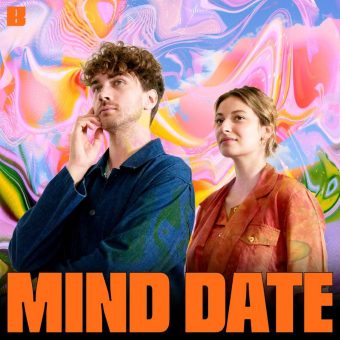 Alltags-Hacks aus der Psychologie im Snack-Format: der neue Studio Bummens Podcast „MIND DATE“ mit Mentalist Timon Krause und Produzentin Hannah Reiss