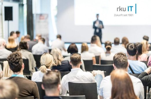 rku.it lädt ein: Die Stadiontour des INSIDE Kongress geht im Stadion an der Hafenstraße in Essen im November in die zweite Runde