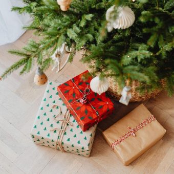 Nachfüllbare Pflegeprodukte als umweltfreundliche Weihnachtsgeschenke