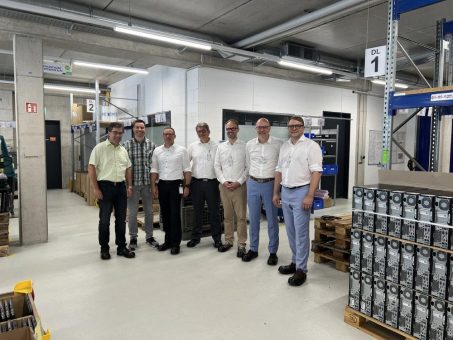 Bundesinnenministerium und Beschaffungsamt zu Besuch bei AfB social & green IT in Ettlingen