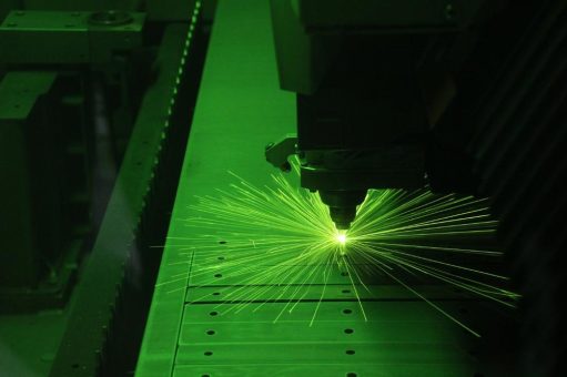 Fiberlaser verkürzt Schnittzeiten