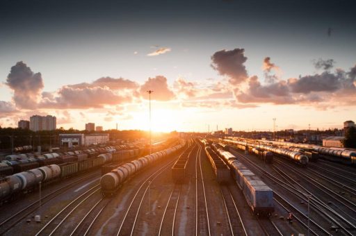 Die UnternehmensBörse Grönig & Kollegen AG realisiert eine Nachfolgeregelung im Bereich Logistik