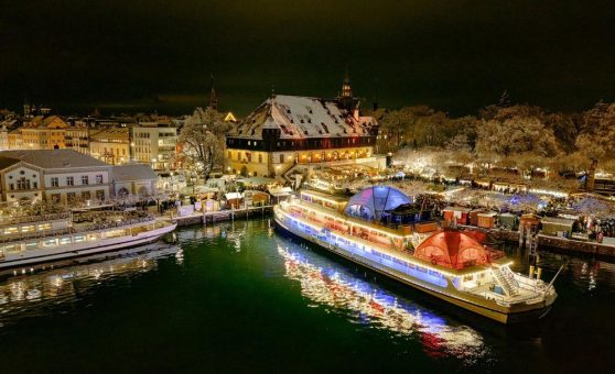 WinterSeeLeuchten in Konstanz