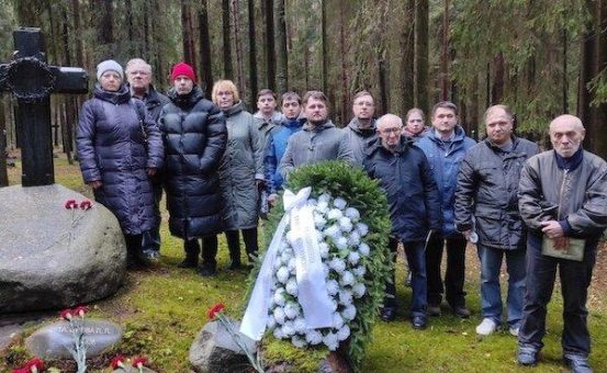 Adventisten in Sankt Petersburg gedenken der Opfer religiöser Verfolgung durch Stalin