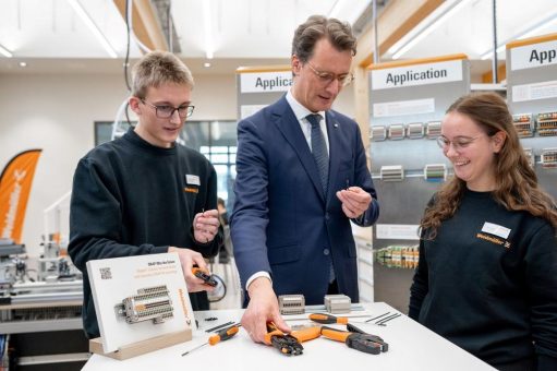 NRW-Ministerpräsident Hendrik Wüst besucht Weidmüller