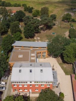 Ein Jahr im neuen Schulgebäude der Adventschule Oberhavel