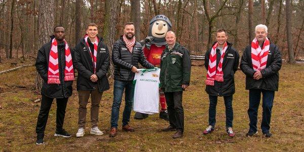 Eiserne Waldmeister: Neue Bäume am Teufelssee