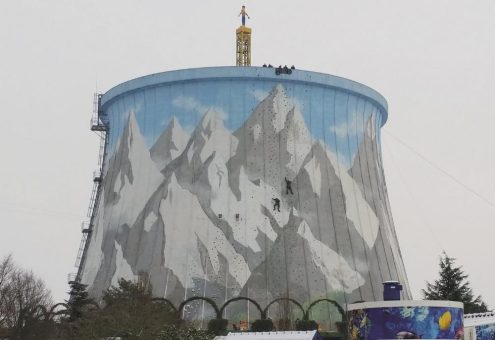 Gebirgseinsatz-Übungen des Ministerie van Defensie am Kühlturm in Kernie´s Familienpark