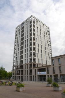 „Lipsia-Turm“ bezugsfertig: Leipzigs neues Wohnhochhaus lockt mit innovativem Service-Konzept