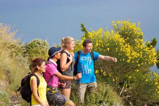 Solourlaub in der Gruppe: Balance zwischen „Ich“ und „Wir“