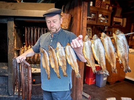 Erfolgreiche „Fisch-Happen-Tour“ startet wieder