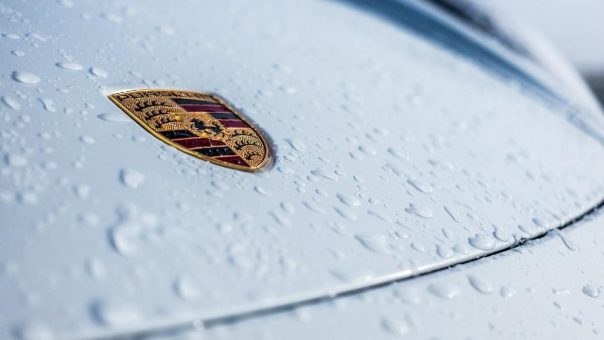 Brandgefahr bei Porsche Taycan: Dringender Werkstattaufruf schreckt Kunden auf