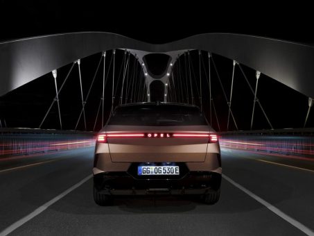 Neuer Opel Grandland erhält DVN-Award 2025 für Intelli-Lux HD Licht