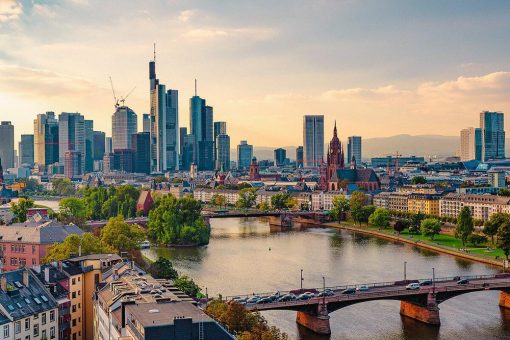 Frankfurt als IT-Hotspot: Infrastruktur, Sicherheit & Zukunftsperspektiven